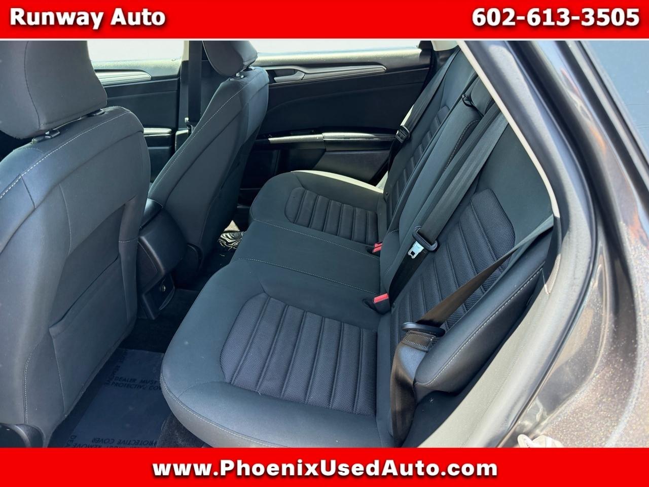 Ford Fusion SE FWD 2017