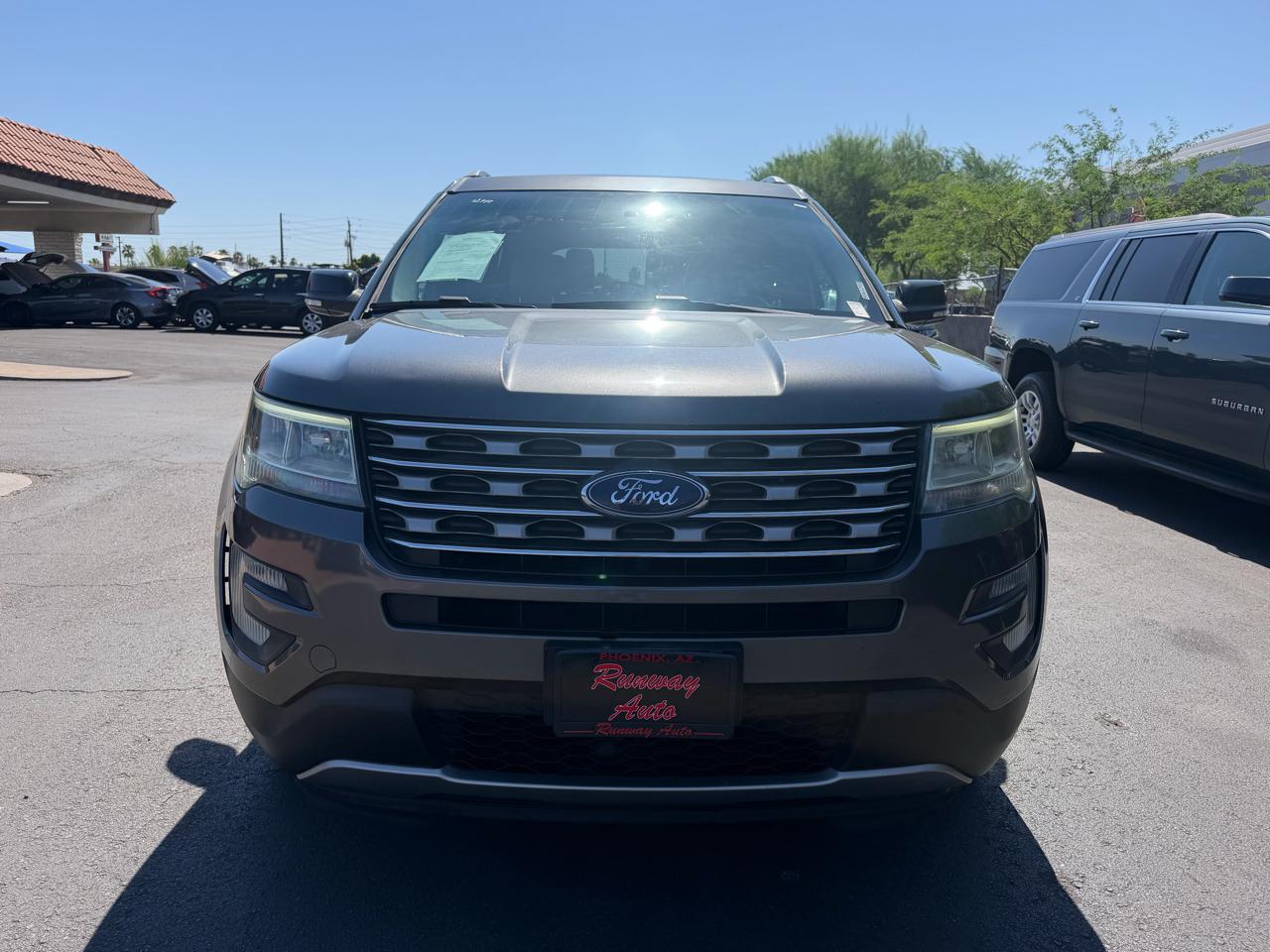 Ford Explorer 4dr 112" WB XLT 4WD 2017