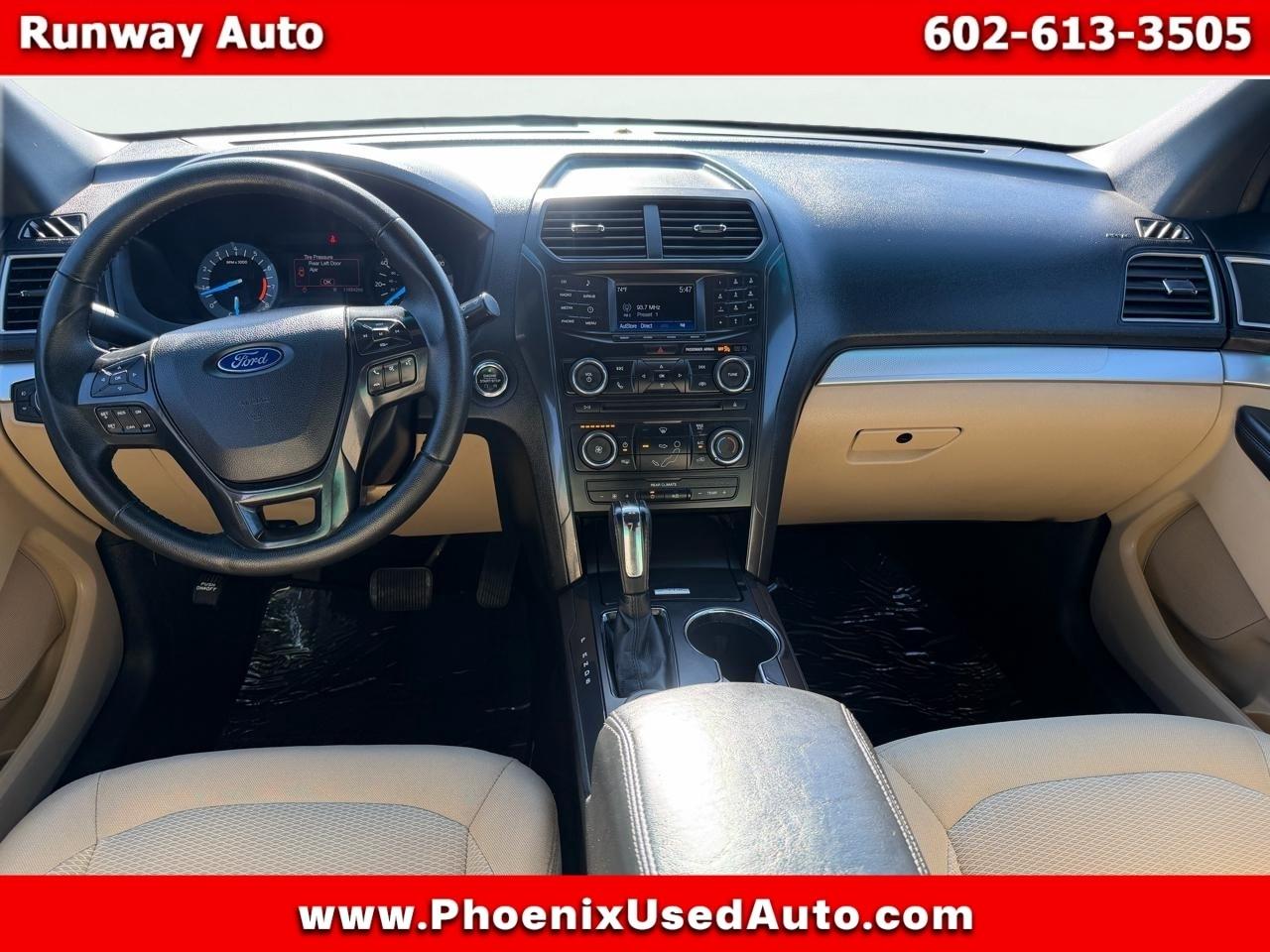 Ford Explorer 4dr 112" WB XLT 4WD 2017