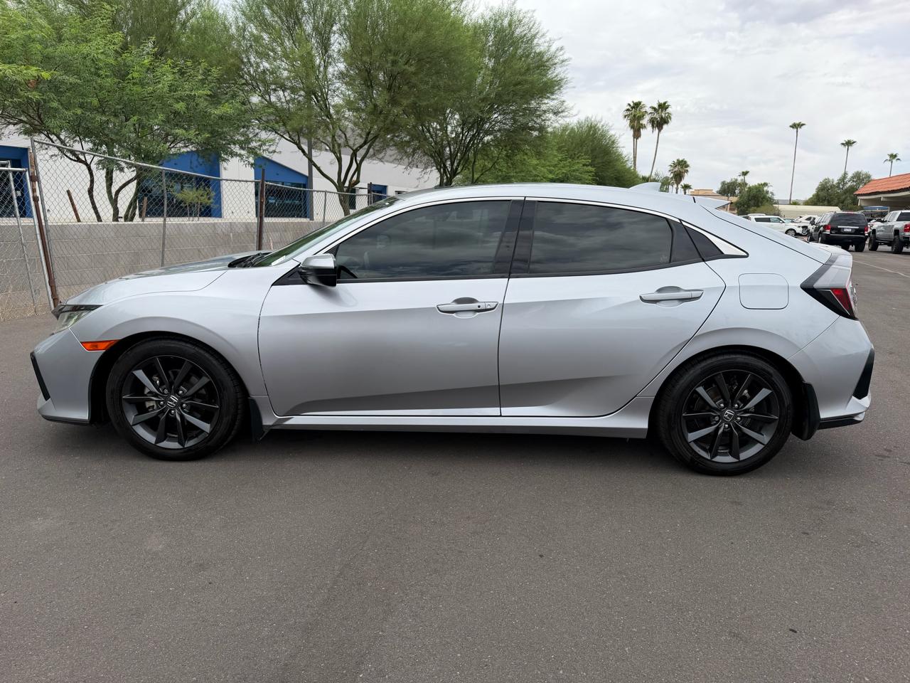Honda Civic Hatchback EX CVT 2021