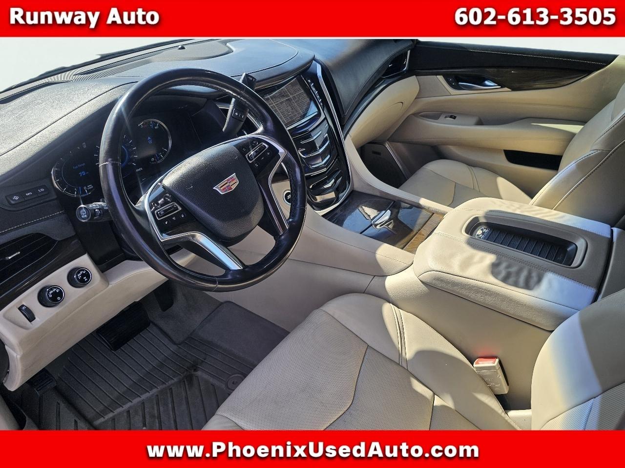 Cadillac Escalade ESV 4WD 4dr Luxury 2018
