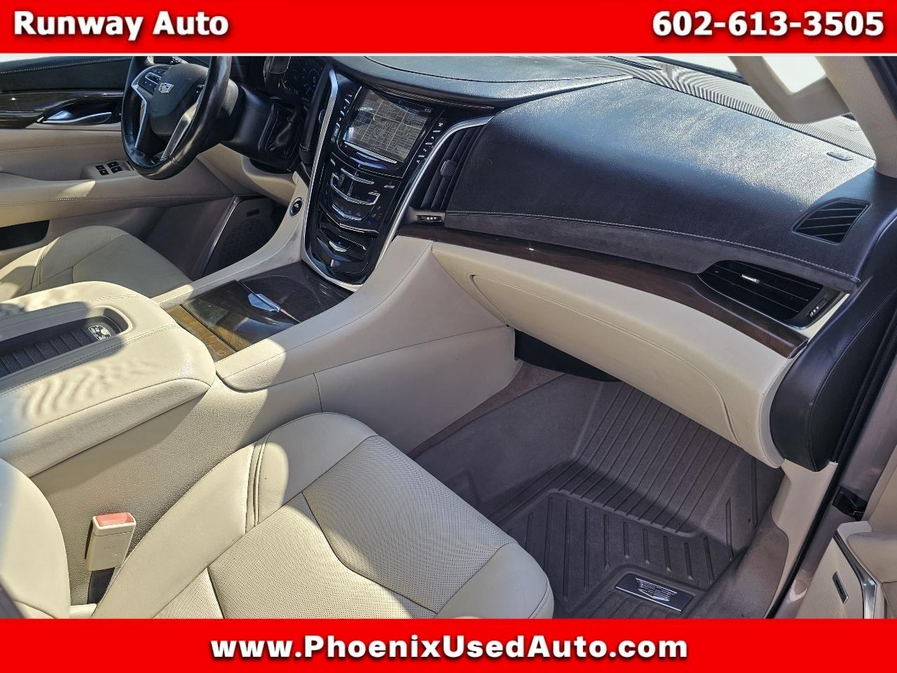 Cadillac Escalade ESV 4WD 4dr Luxury 2018