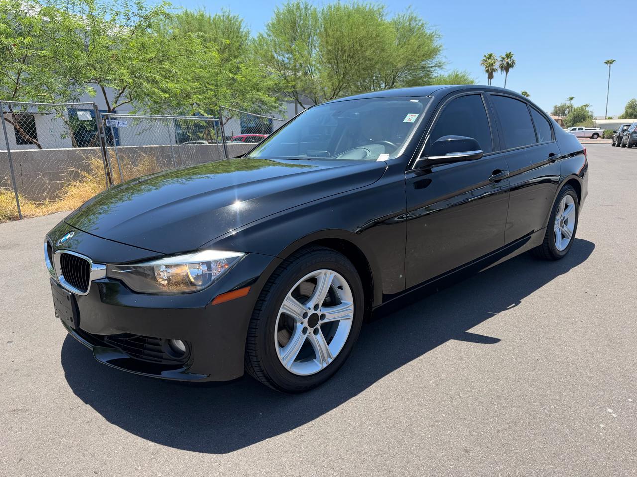 BMW 3 Series 4dr Sdn 328i RWD South Africa SULEV 2013