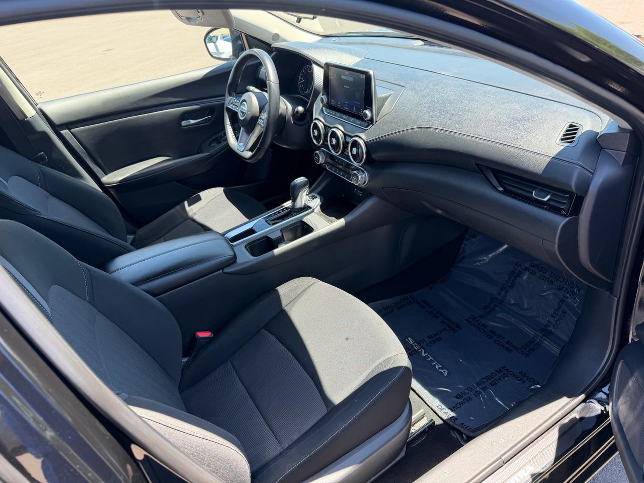 Nissan Sentra SV CVT 2022