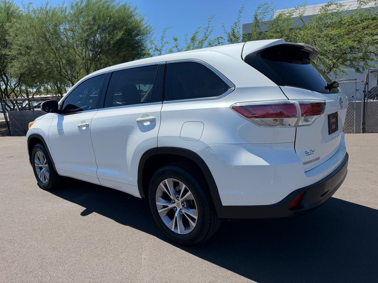 Toyota Highlander LE 2015