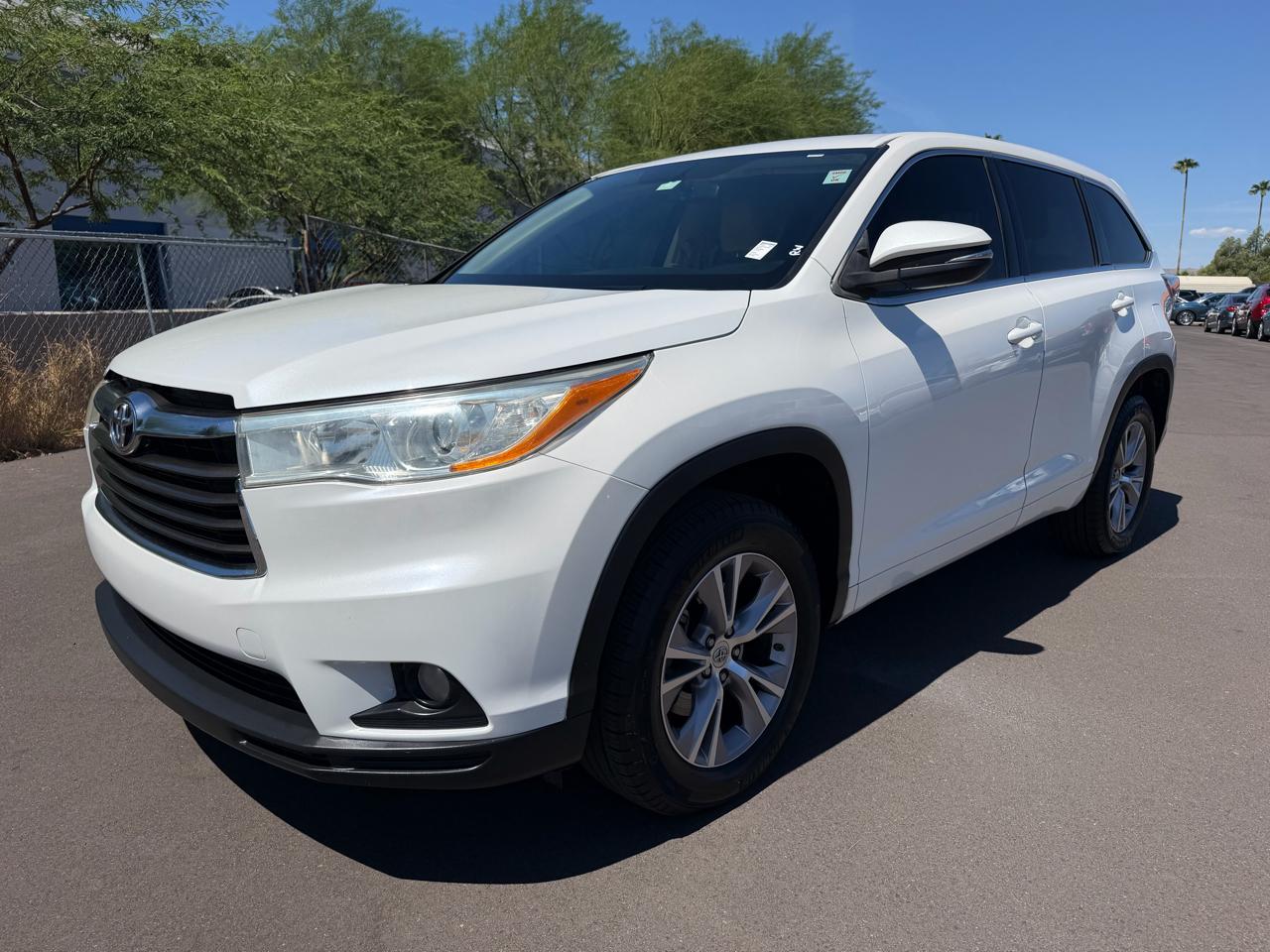 Toyota Highlander LE 2015