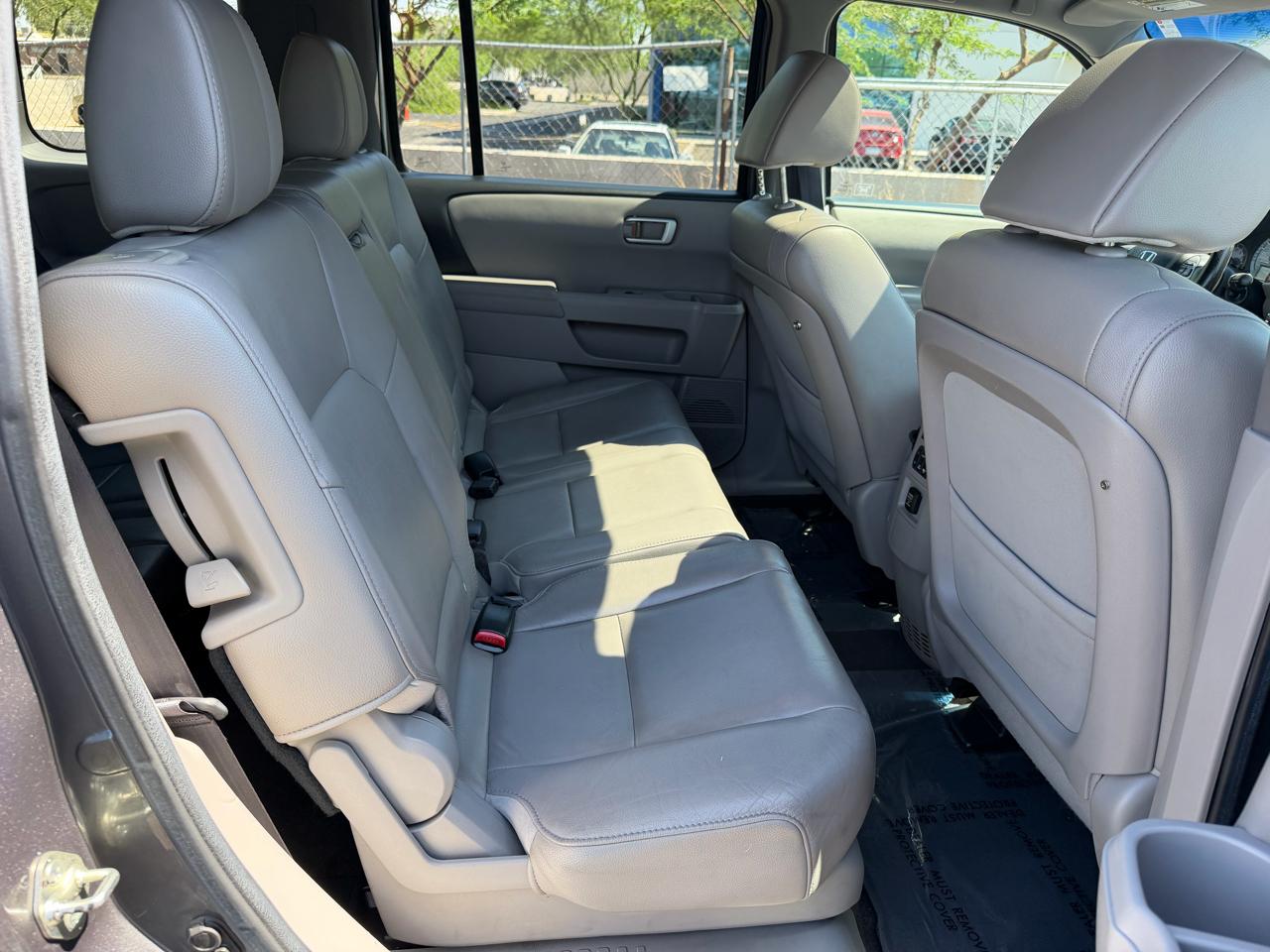 Honda Pilot 2WD 4dr EX-L 2012