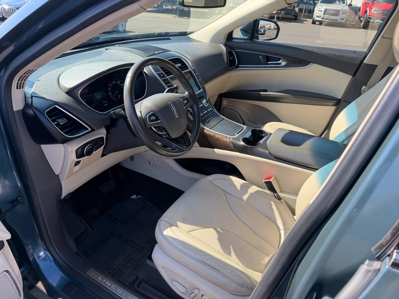 Lincoln MKX FWD 4dr Reserve 2016