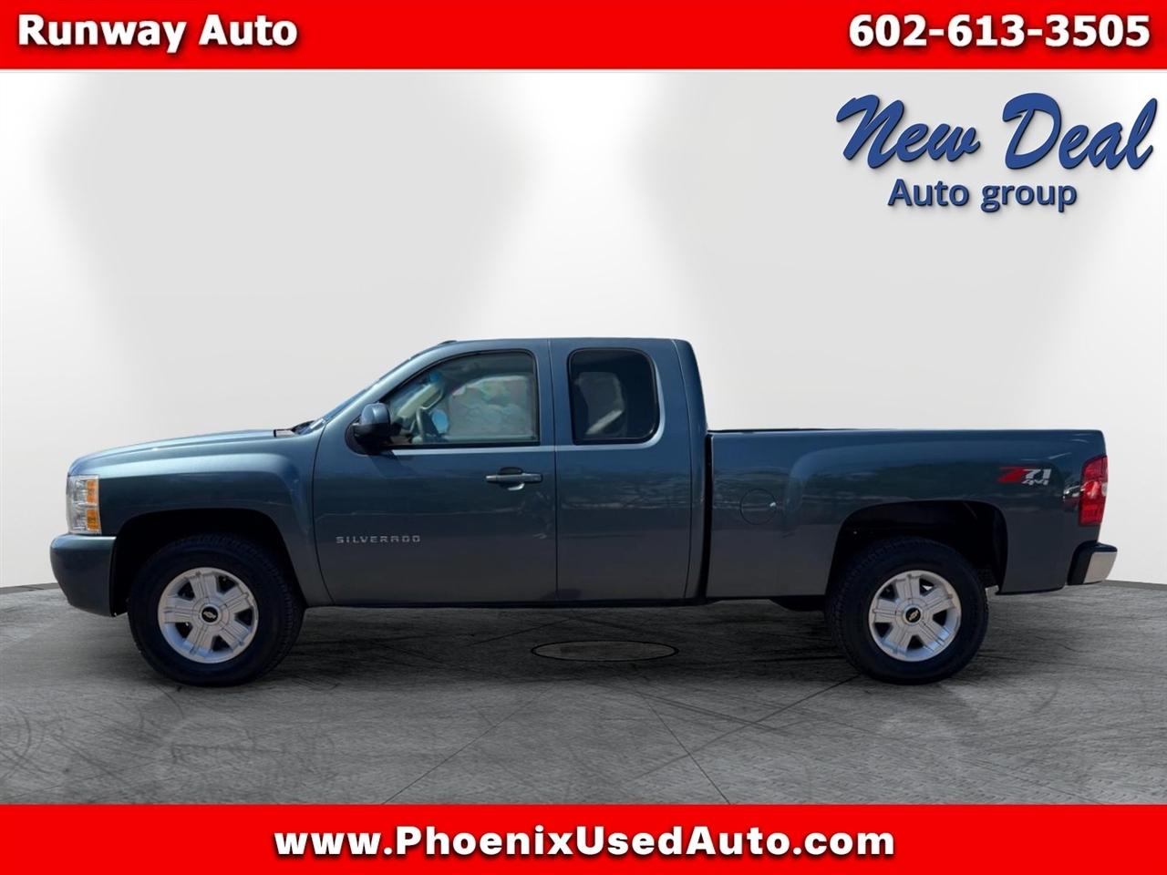 Chevrolet Silverado 1500 4WD Ext Cab 143.5" LTZ 2012