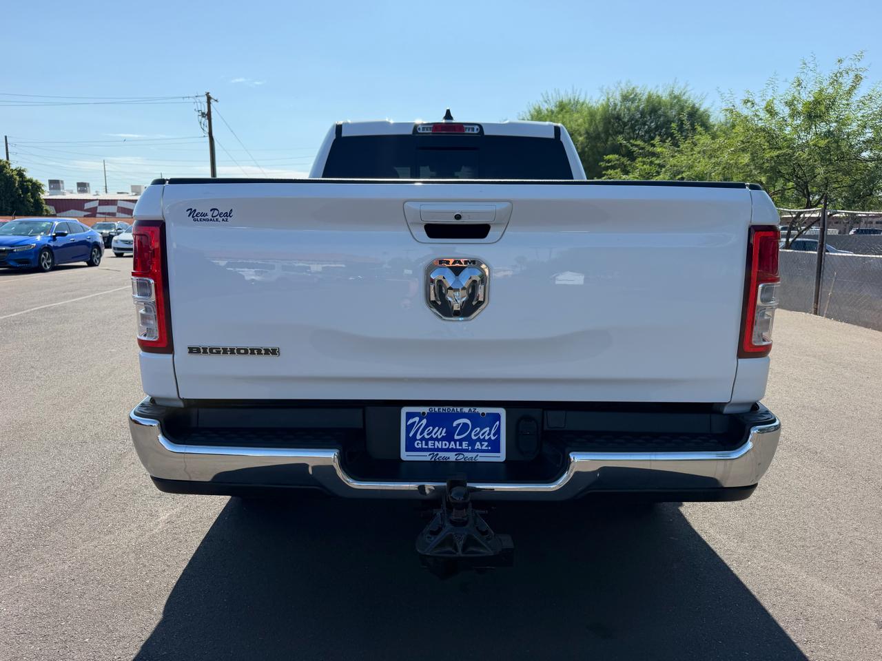 RAM 1500 Big Horn 4x2 Quad Cab 6'4" Box 2022