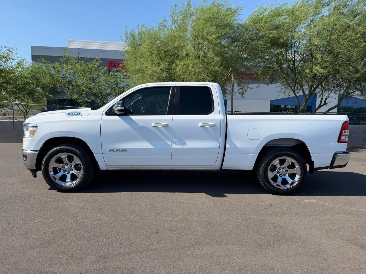 RAM 1500 Big Horn 4x2 Quad Cab 6'4" Box 2022