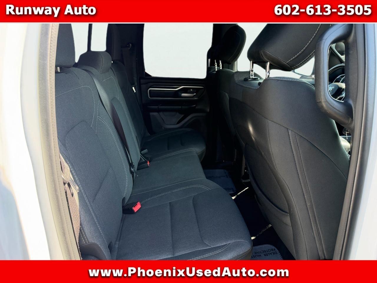 RAM 1500 Big Horn 4x2 Quad Cab 6'4" Box 2022