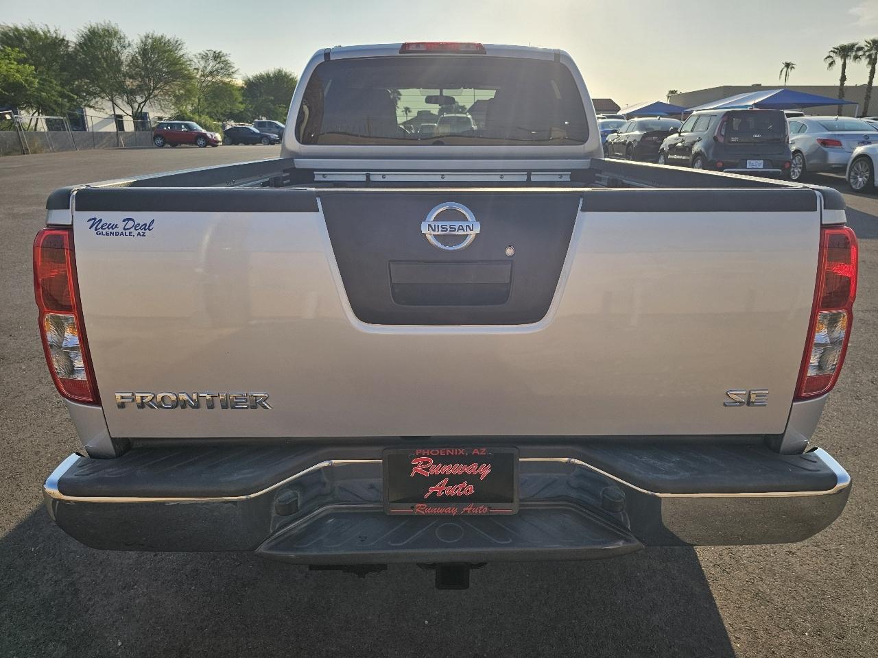Nissan Frontier 2WD Crew Cab LWB Auto SE 2010
