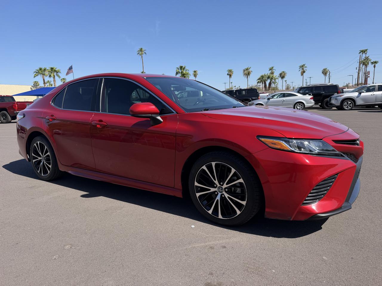 Toyota Camry XLE Auto (Natl) 2019