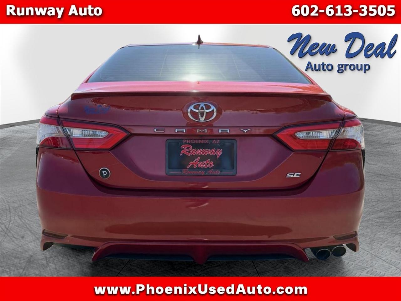 Toyota Camry XLE Auto (Natl) 2019