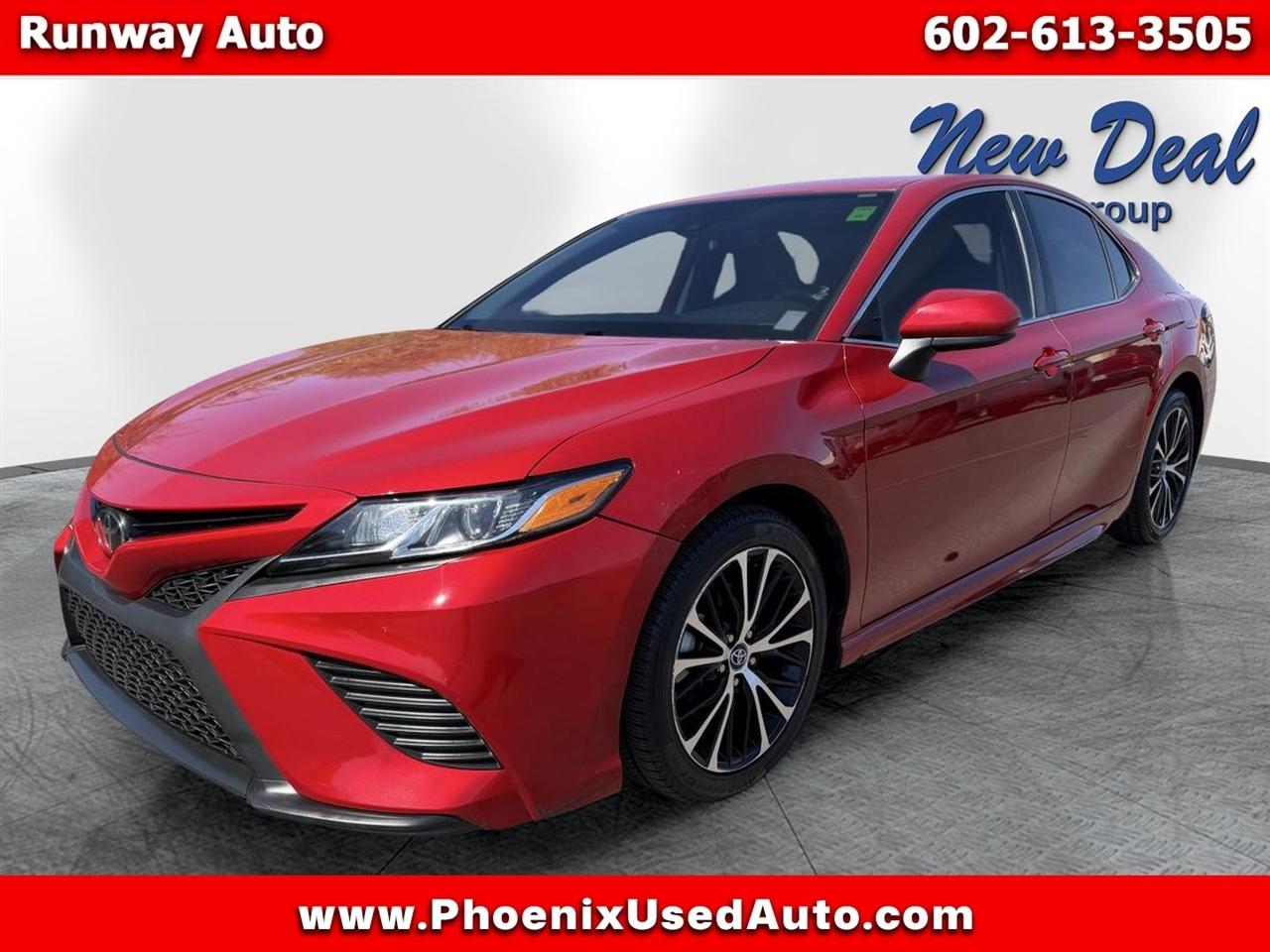 Toyota Camry XLE Auto (Natl) 2019