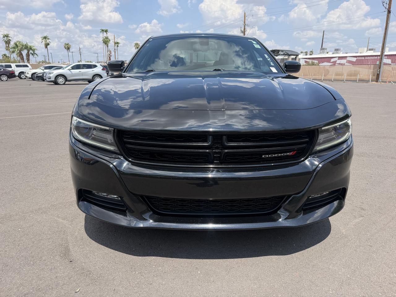 Dodge Charger 4dr Sdn SXT RWD 2016