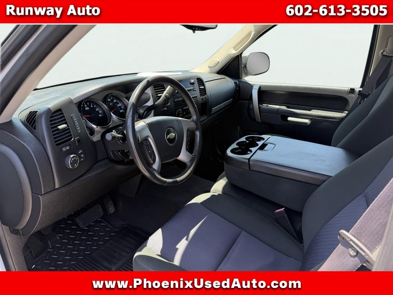 Chevrolet Silverado 1500 4WD Crew Cab 143.5" LT 2012