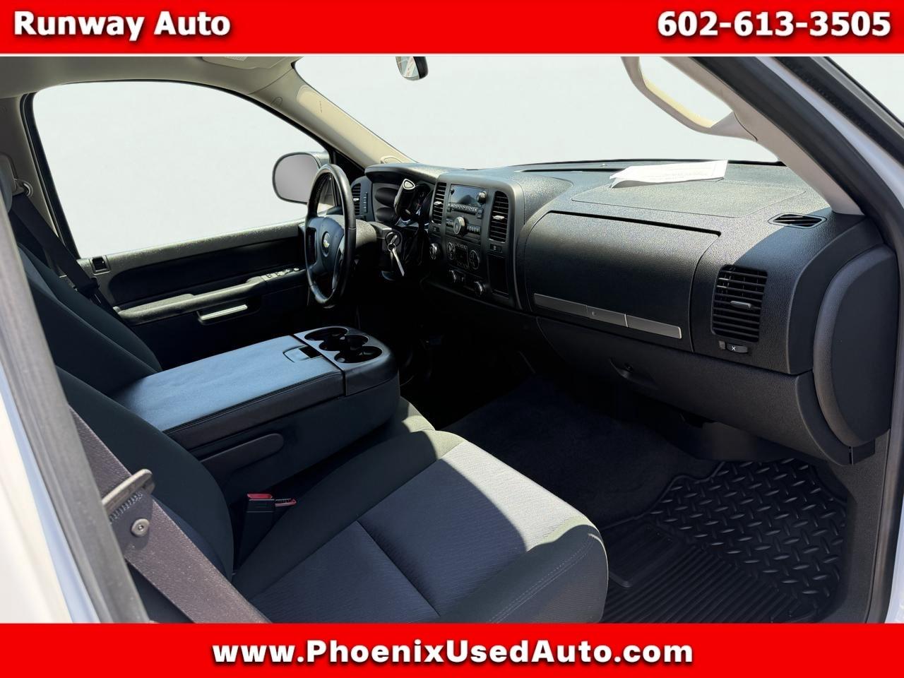 Chevrolet Silverado 1500 4WD Crew Cab 143.5" LT 2012