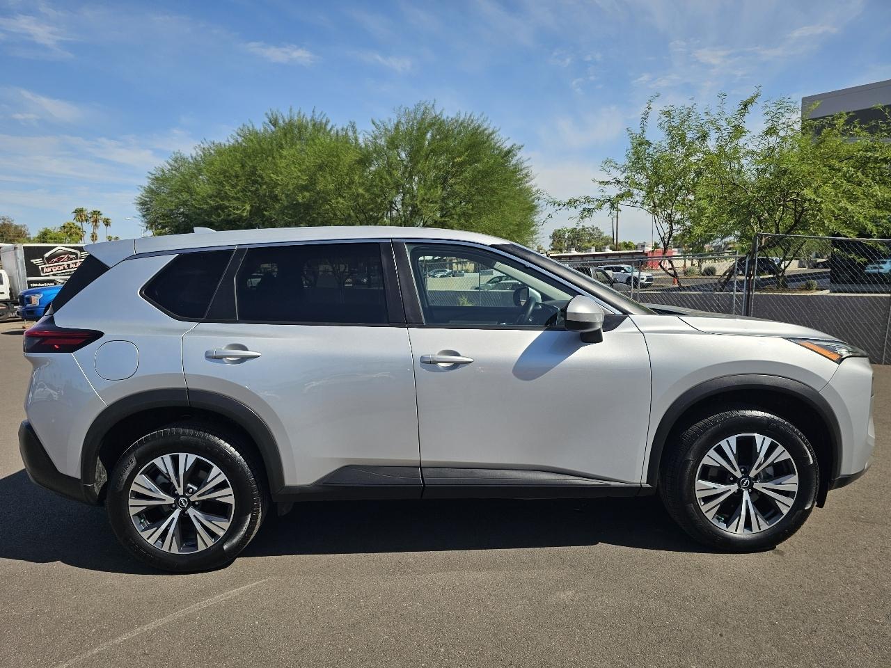 Nissan Rogue AWD SV 2023