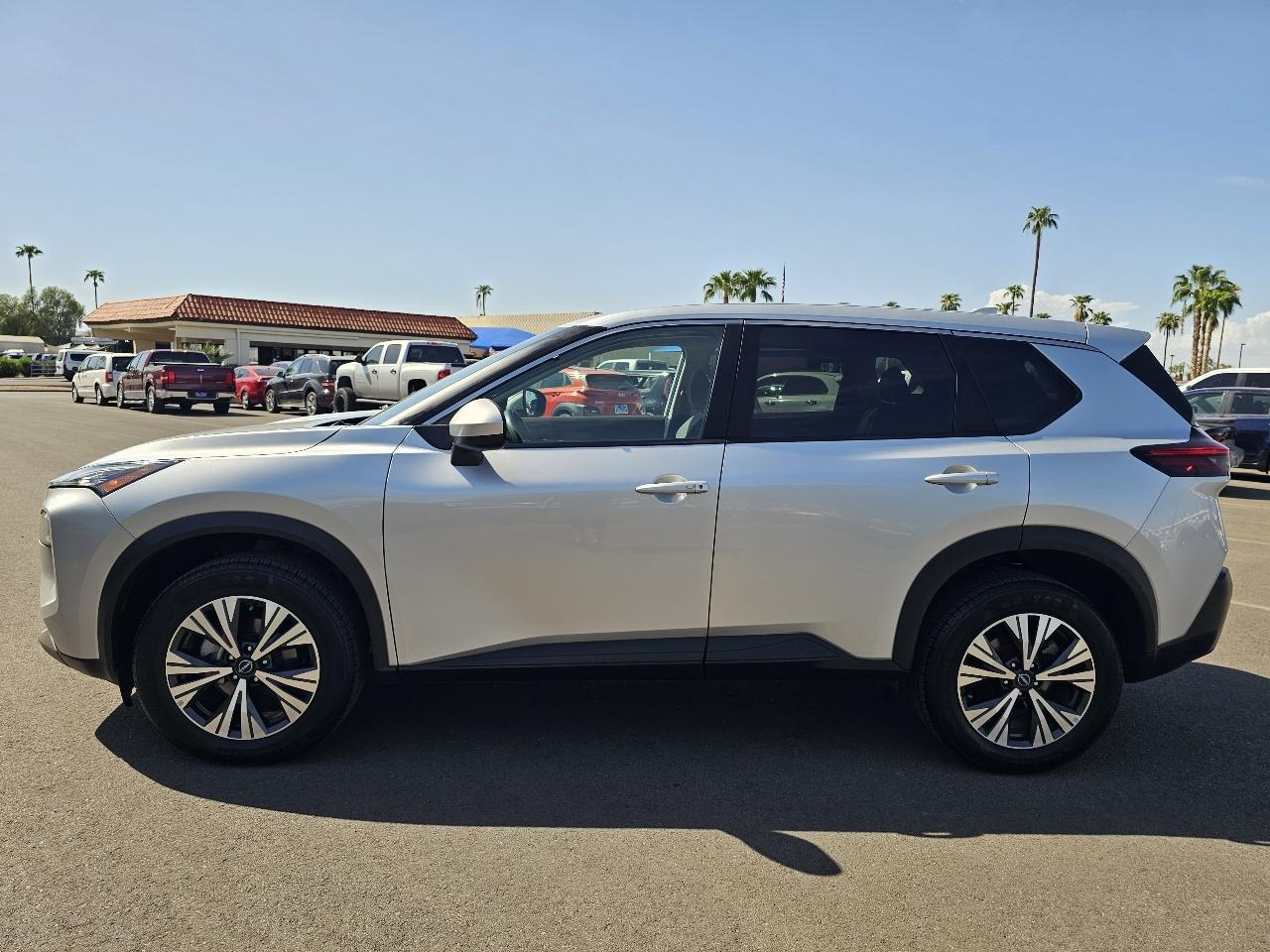 Nissan Rogue AWD SV 2023