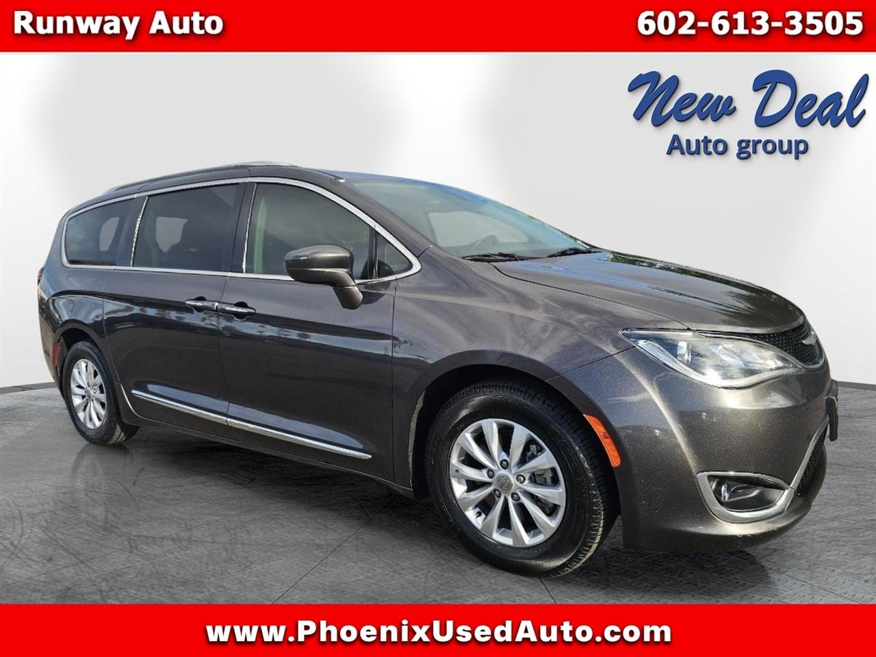 2019 Chrysler Pacifica Touring L FWD