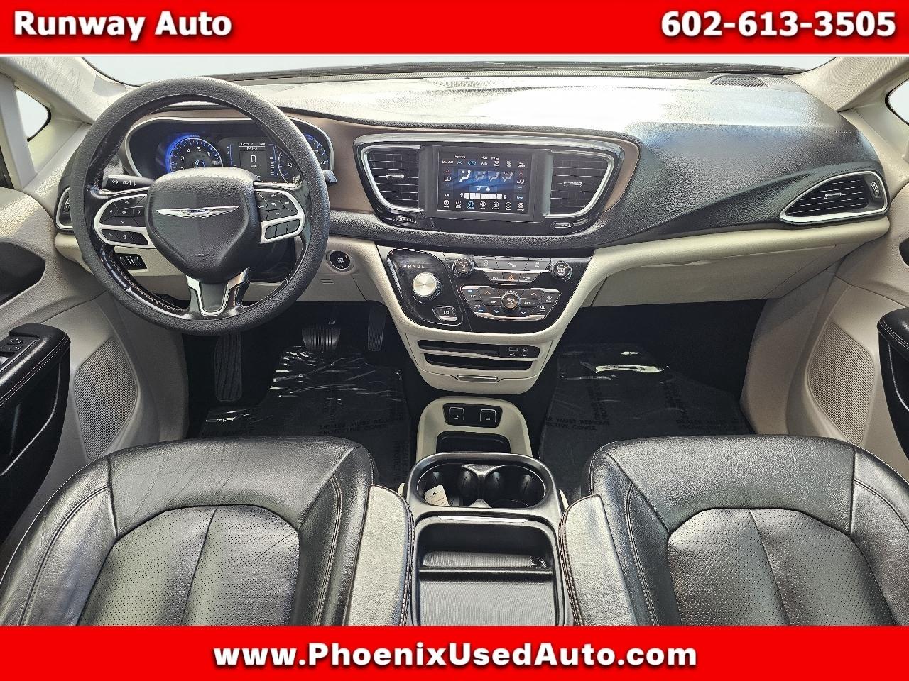 Chrysler Pacifica Touring L FWD 2019