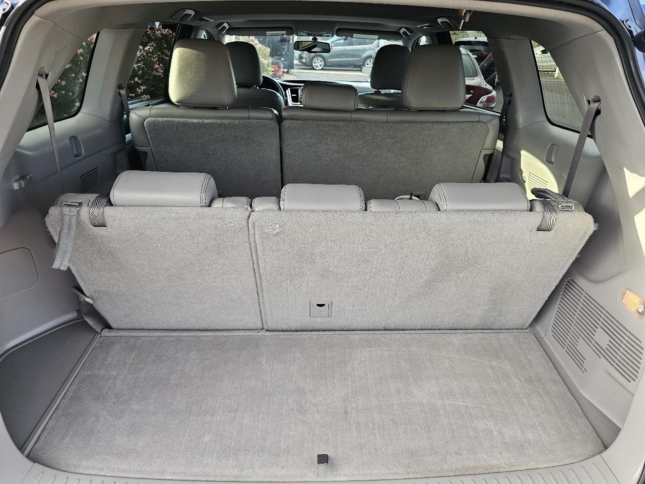 Toyota Highlander FWD 4dr V6 XLE (Natl) 2016
