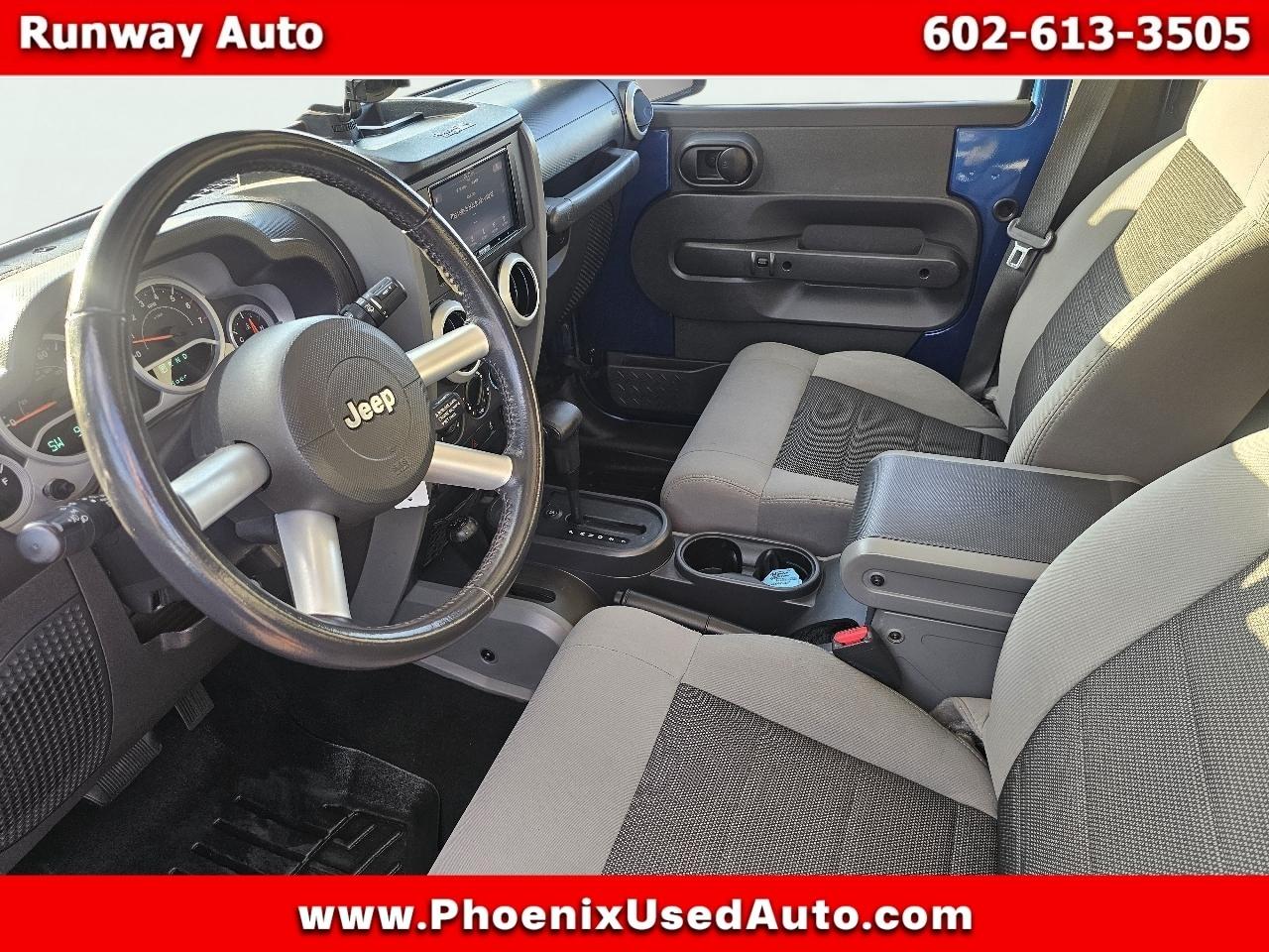 Jeep Wrangler Unlimited 4WD 4dr Sahara 2010