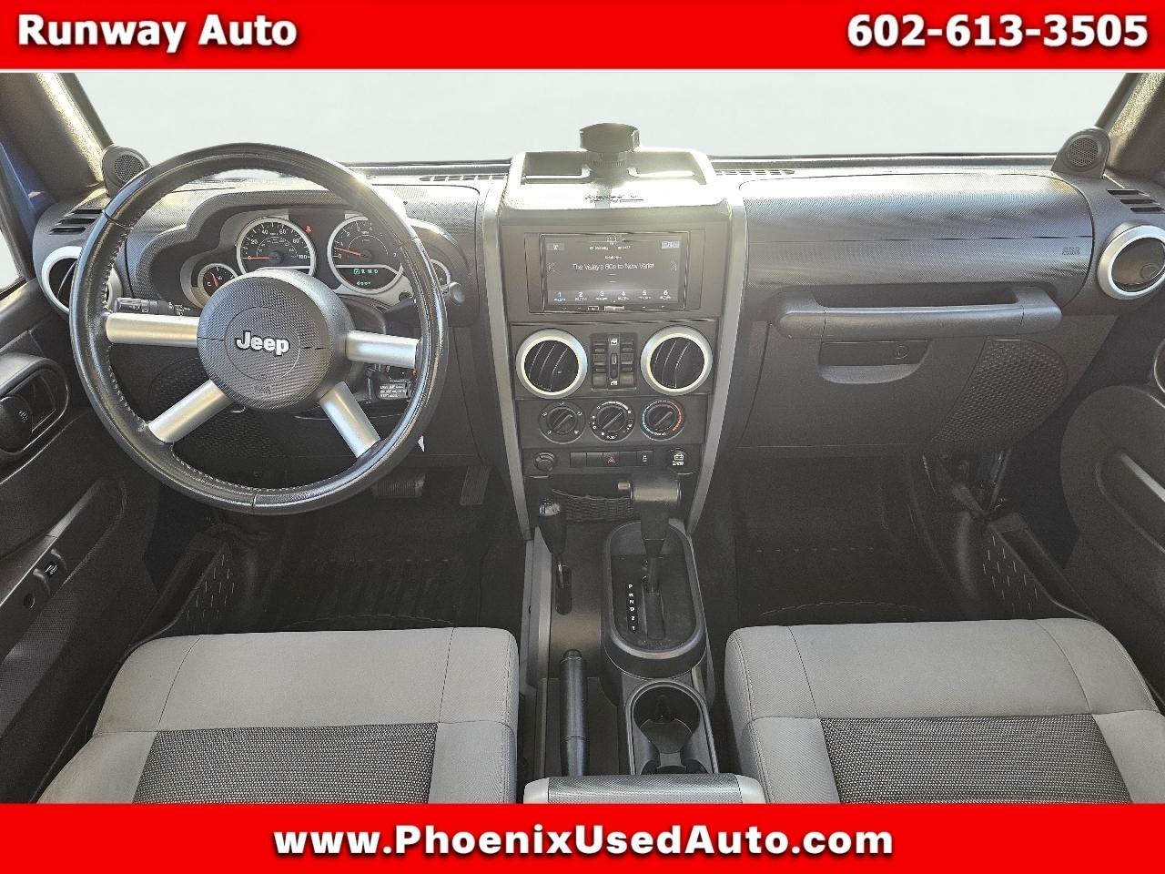 Jeep Wrangler Unlimited 4WD 4dr Sahara 2010