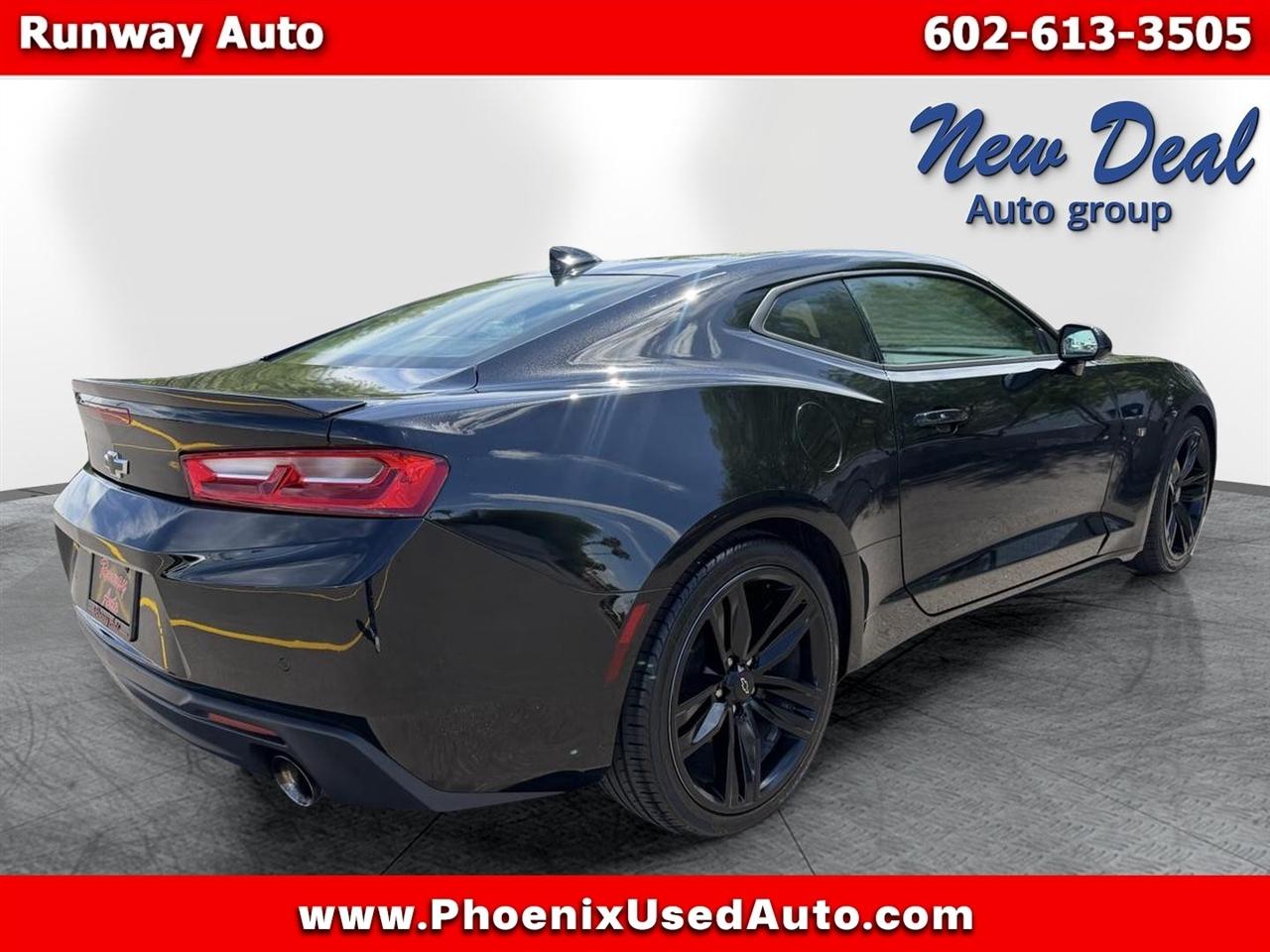 Chevrolet Camaro 2dr Cpe 2LT 2017