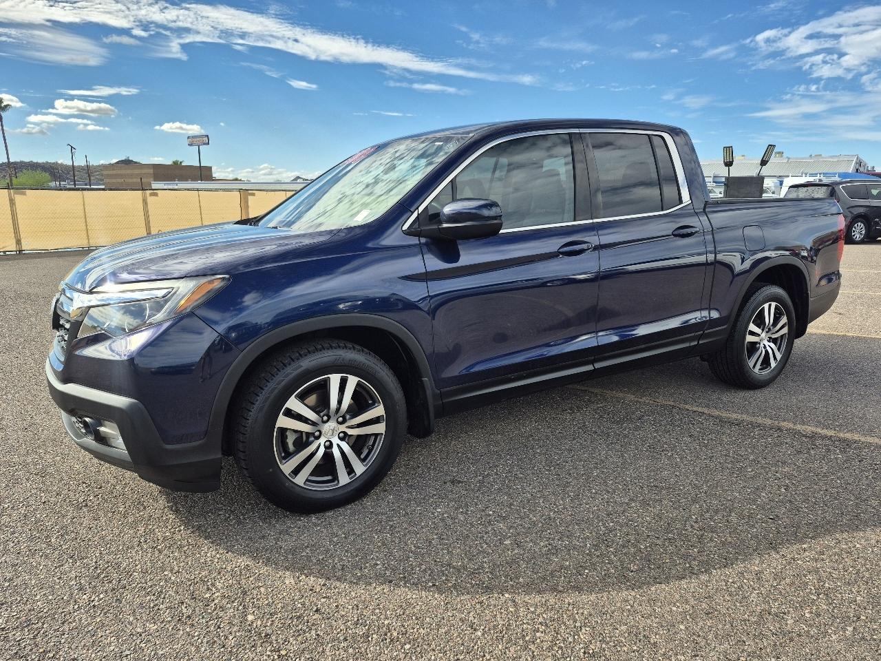 Honda Ridgeline RTS 4x2 Crew Cab 5.3' Bed 2017