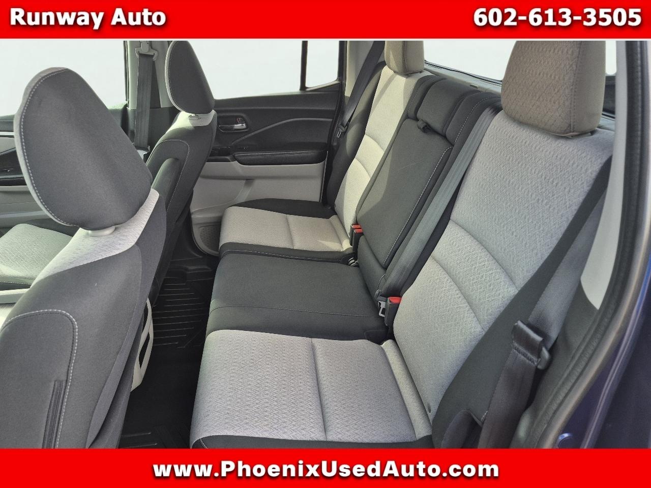 Honda Ridgeline RTS 4x2 Crew Cab 5.3' Bed 2017