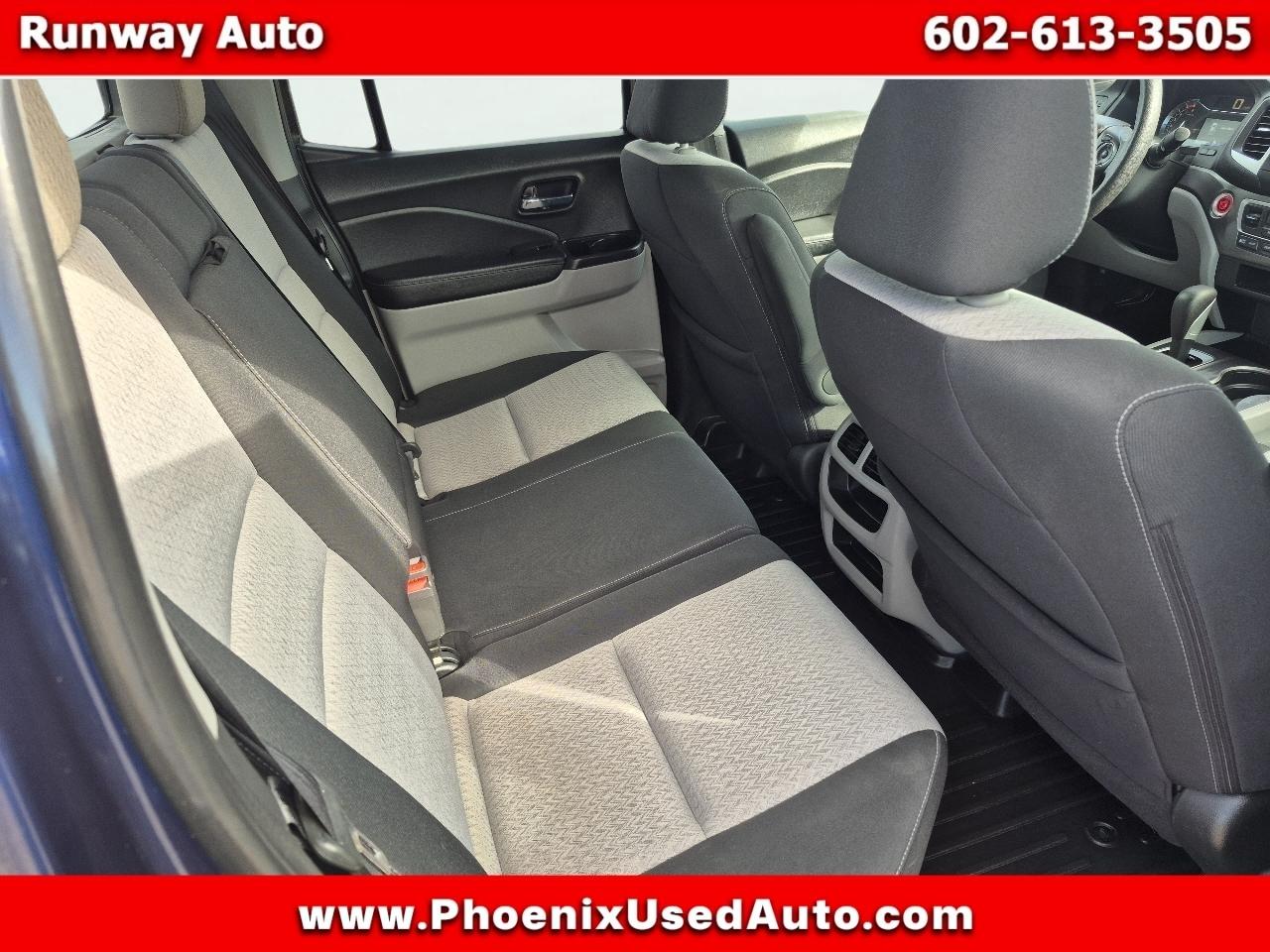 Honda Ridgeline RTS 4x2 Crew Cab 5.3' Bed 2017