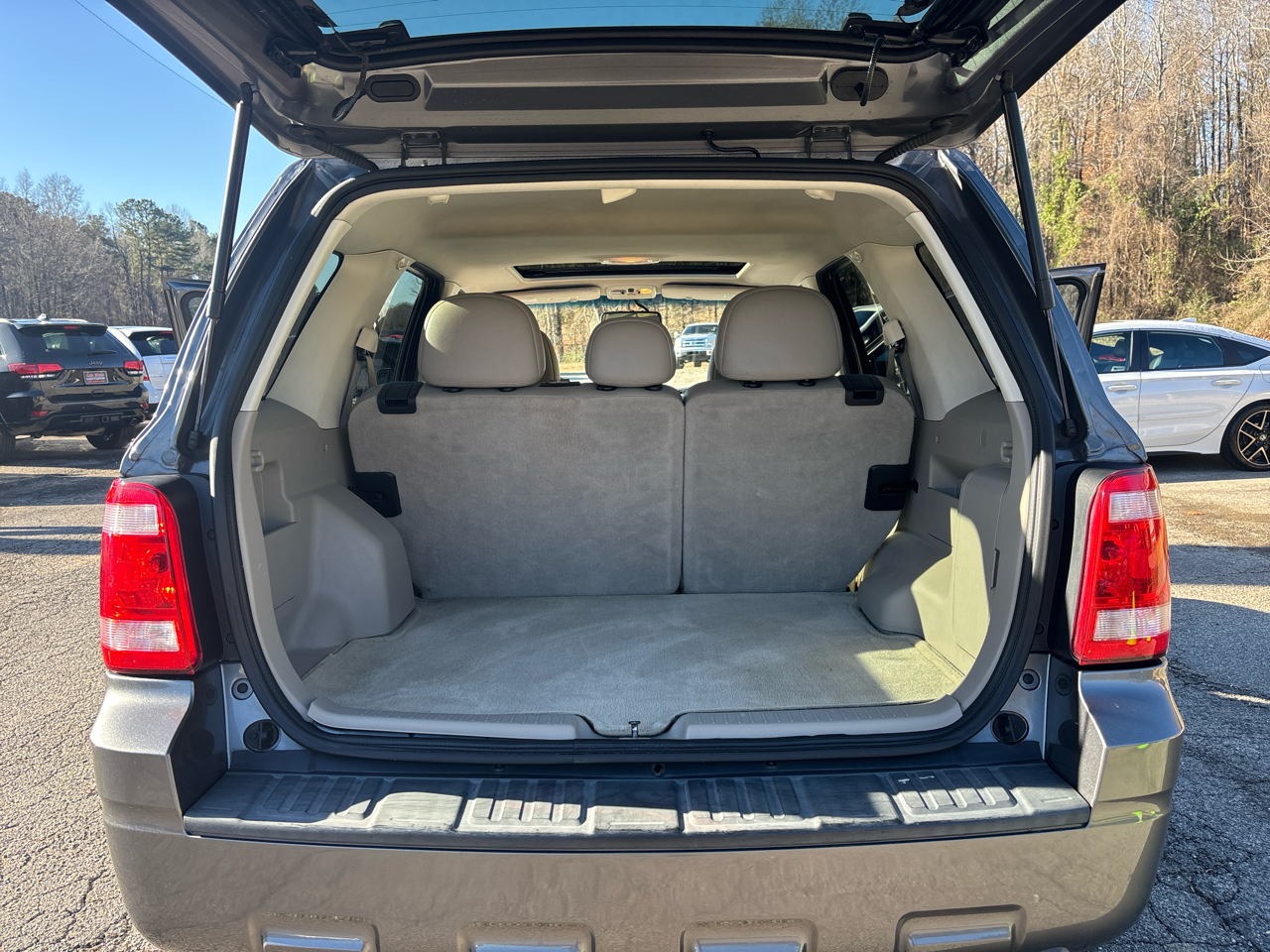 Ford Escape XLT FWD 2010