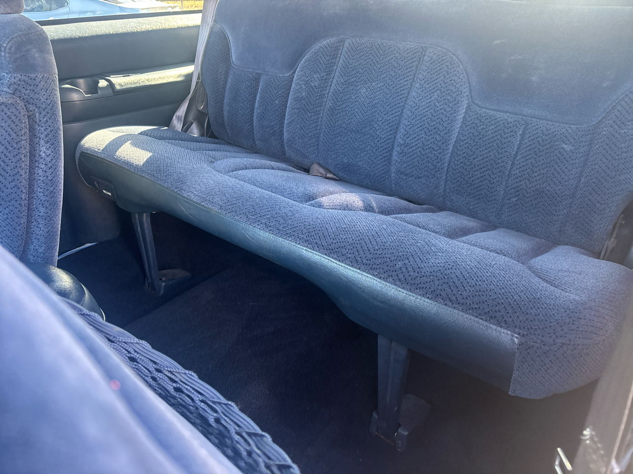 Chevrolet Tahoe 2-Door 4WD 1998