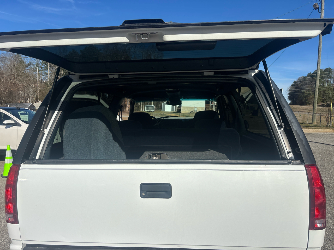 Chevrolet Tahoe 2-Door 4WD 1998