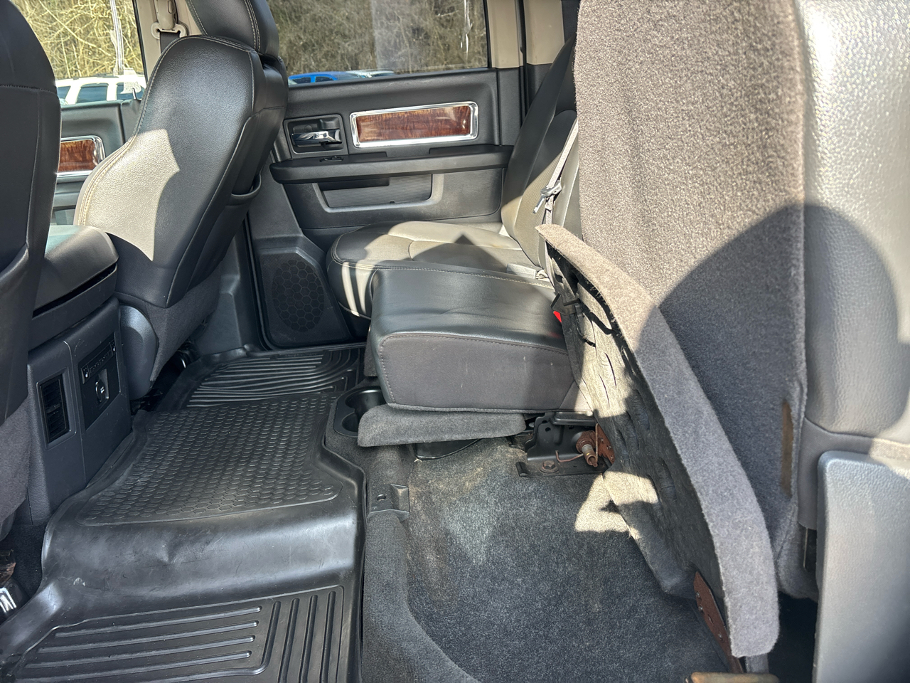 RAM 3500 ST Crew Cab SWB 4WD DRW 2011