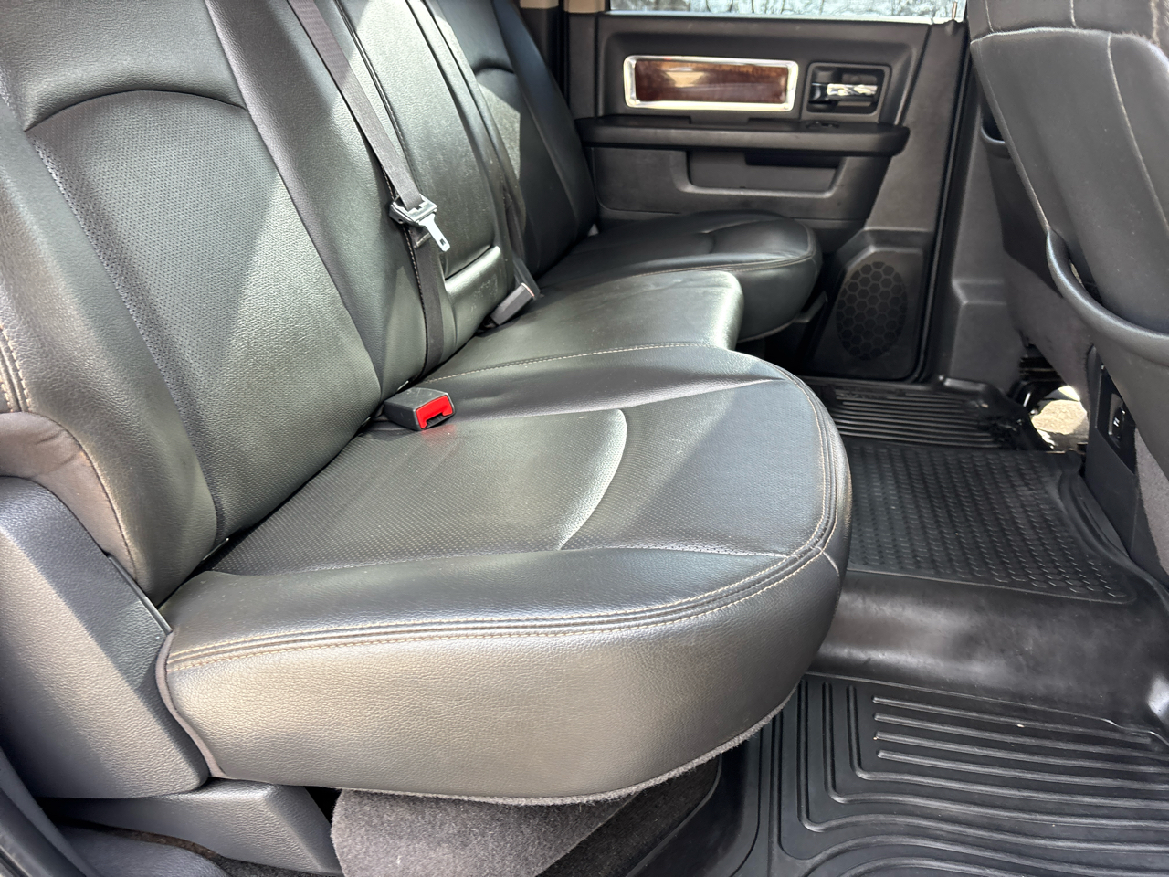 RAM 3500 ST Crew Cab SWB 4WD DRW 2011