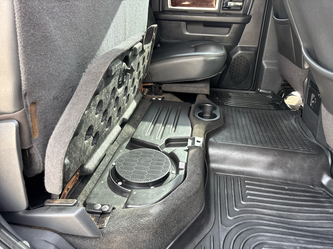 RAM 3500 ST Crew Cab SWB 4WD DRW 2011