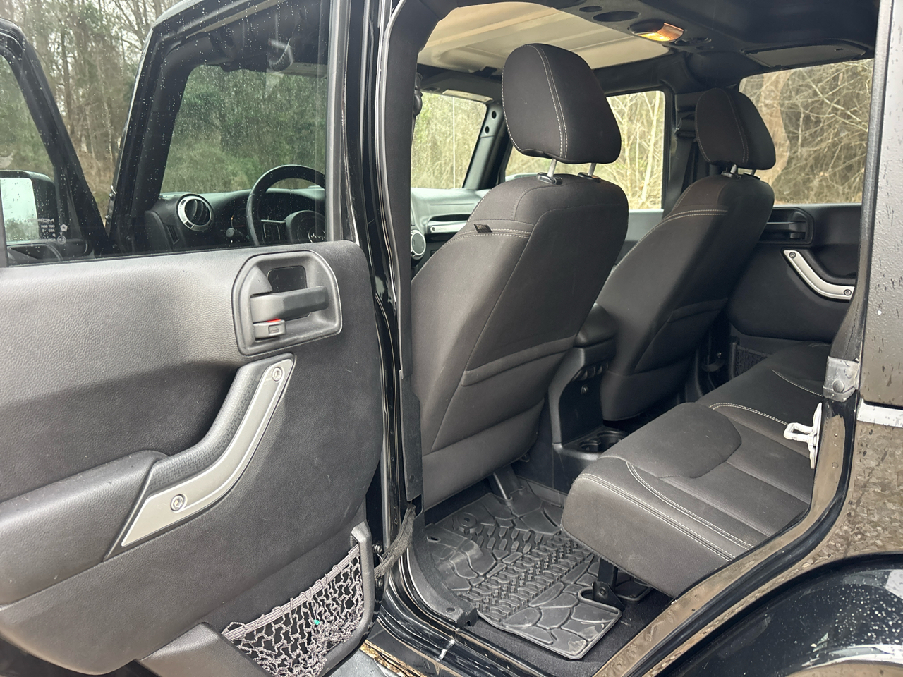 Jeep Wrangler Unlimited Sahara 4WD 2016