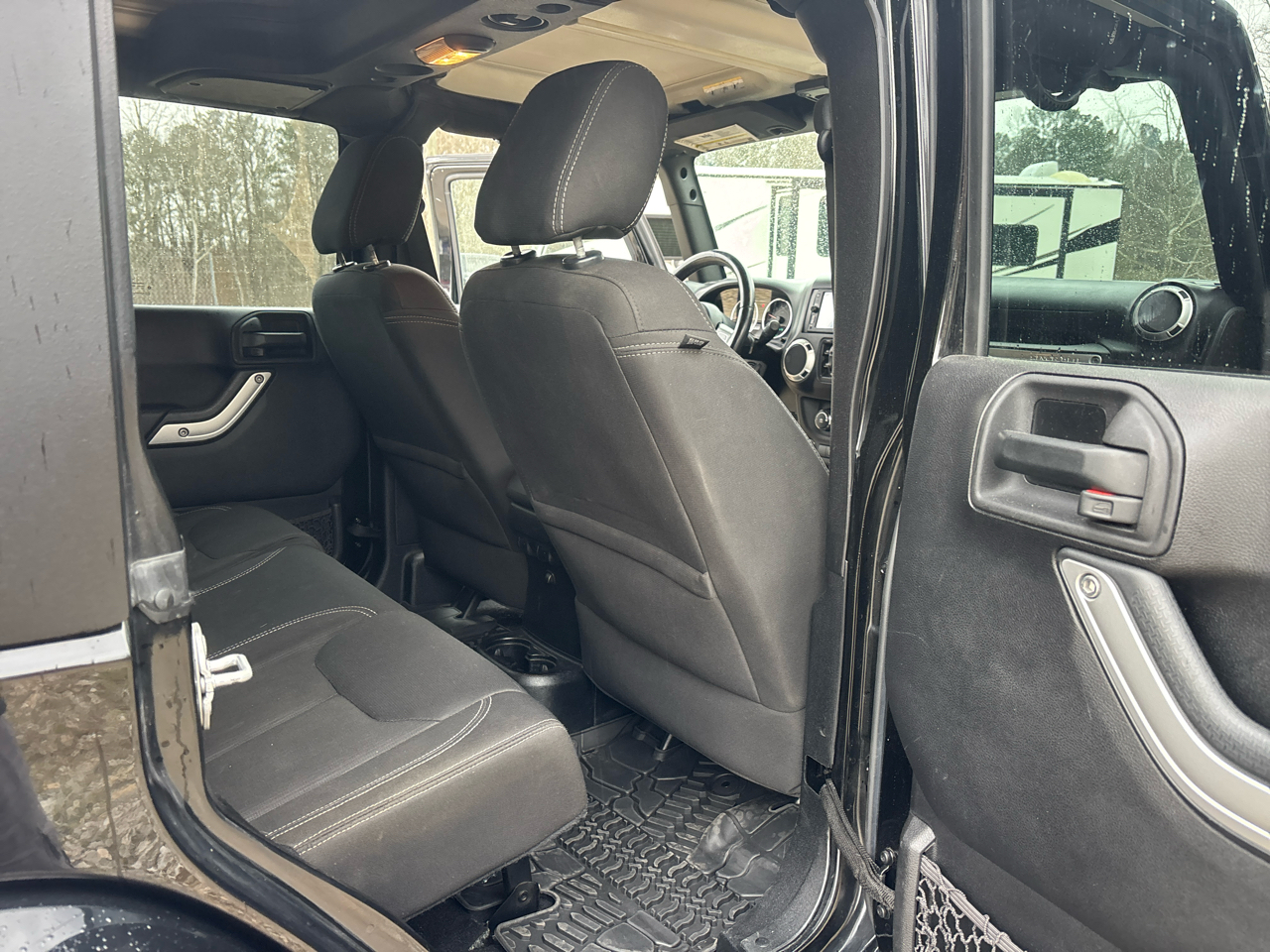 Jeep Wrangler Unlimited Sahara 4WD 2016