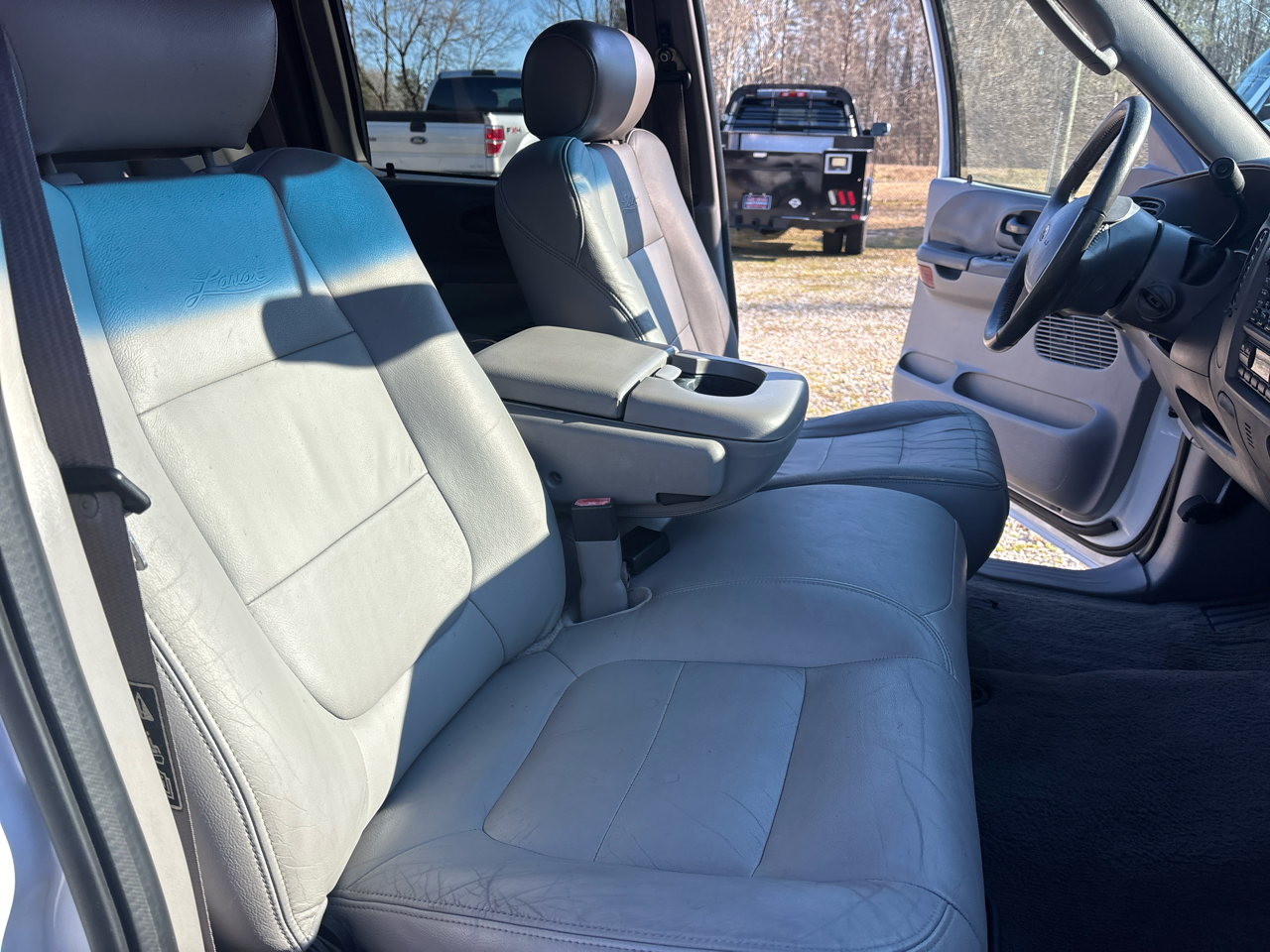 Ford F-150 King Ranch SuperCrew 2WD 2003