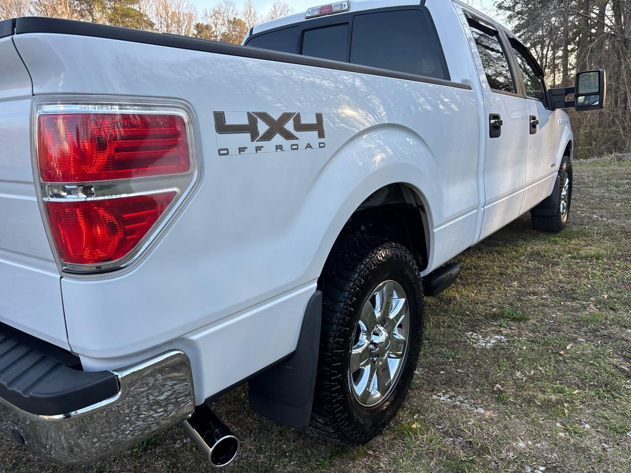 Ford F-150 4WD SuperCrew 150" XLT 2014