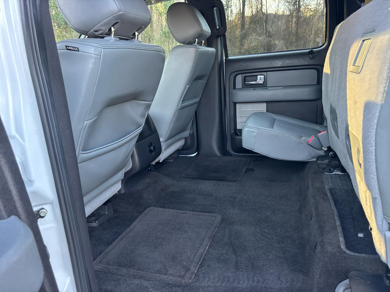 Ford F-150 4WD SuperCrew 150" XLT 2014