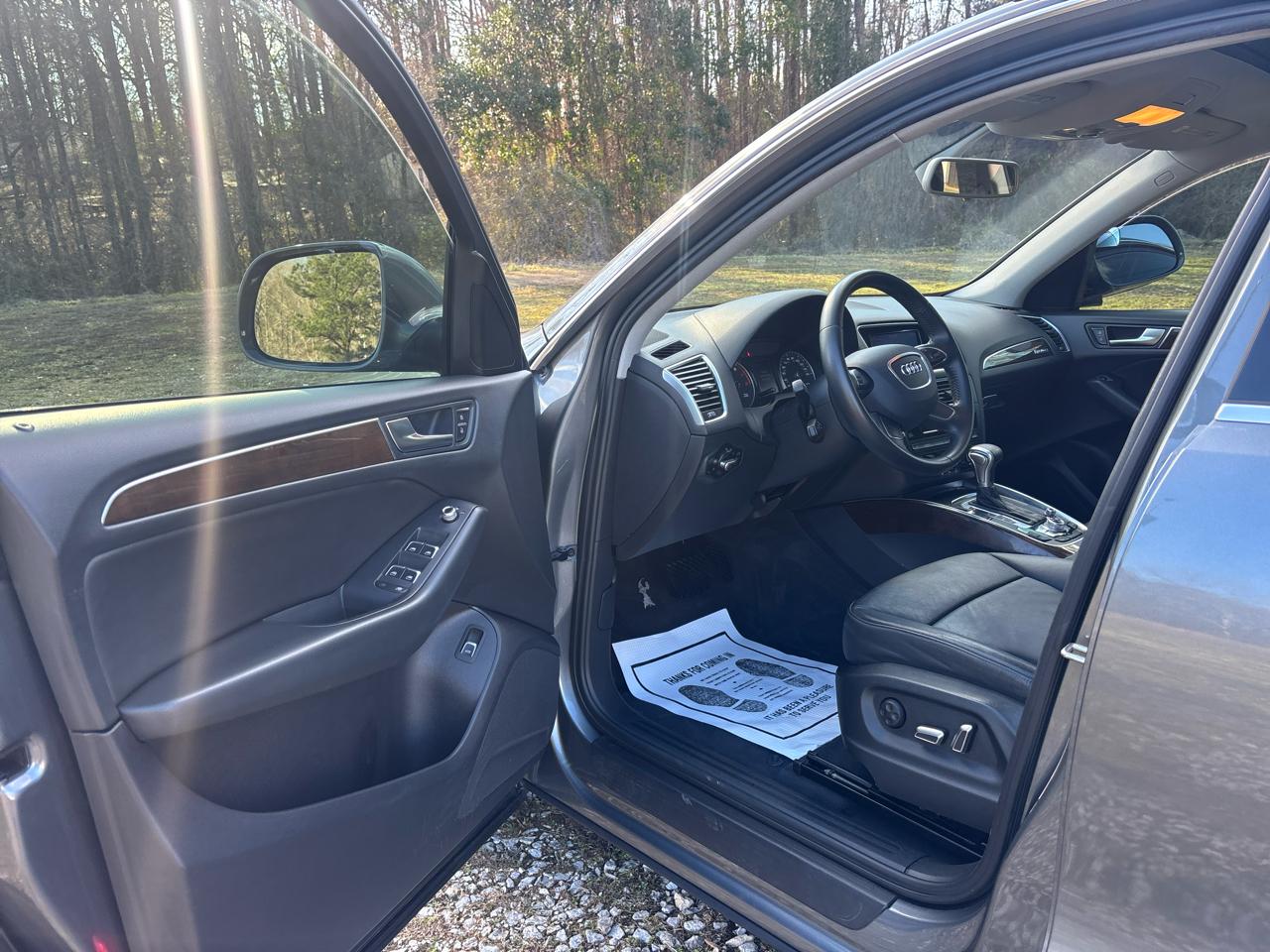 Audi Q5 2.0T Premium quattro 2016