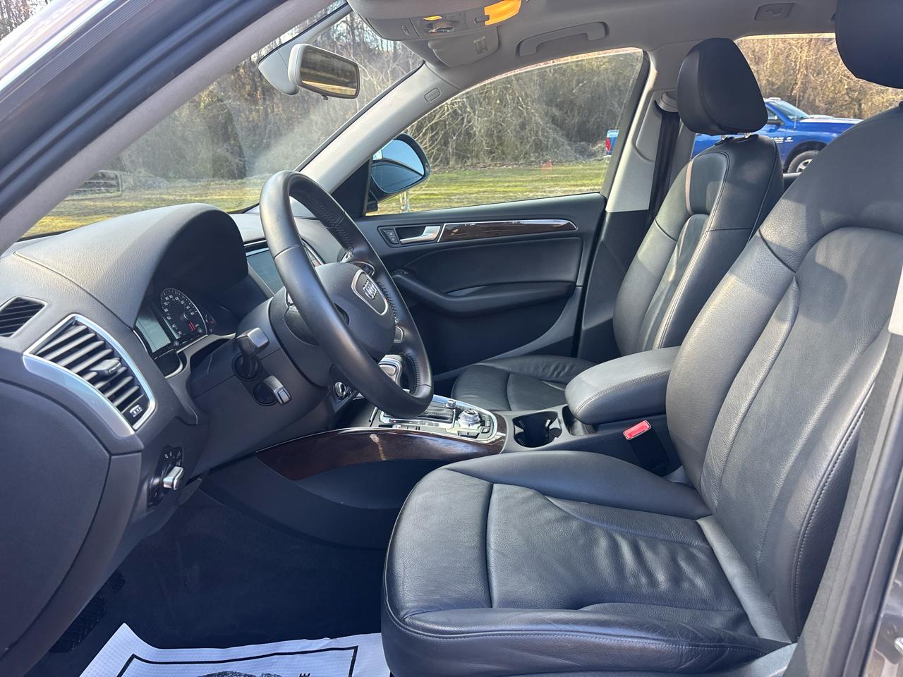 Audi Q5 2.0T Premium quattro 2016