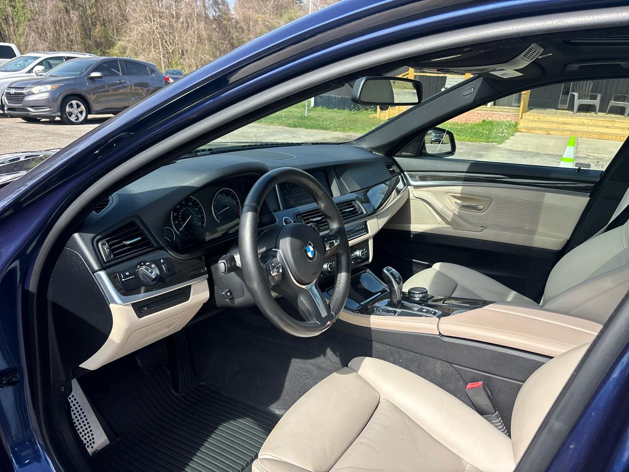 BMW 5-Series 535i 2015