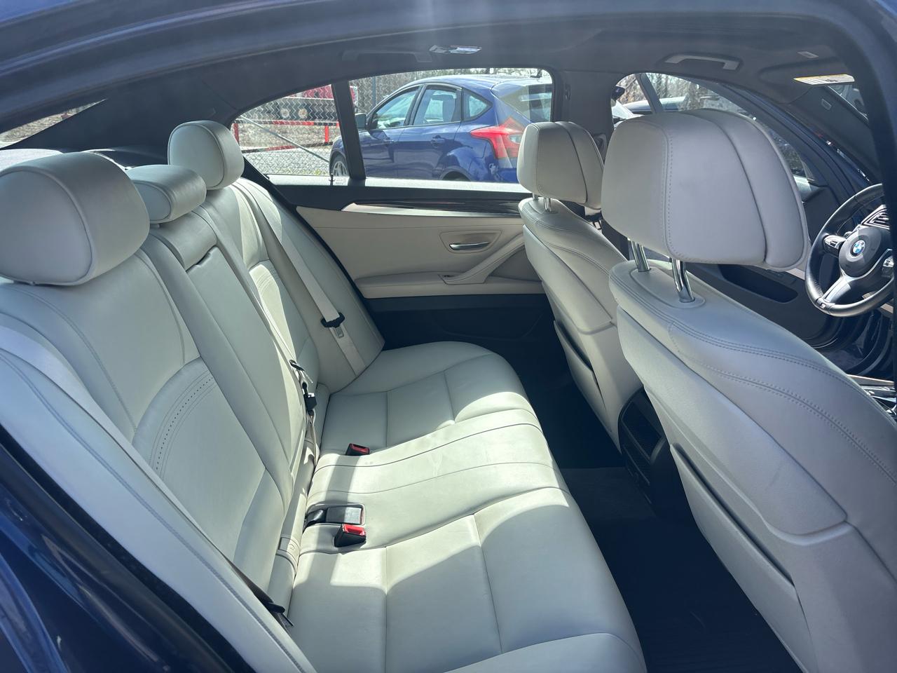 BMW 5-Series 535i 2015