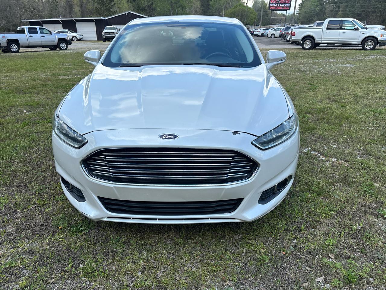 Ford Fusion SE 2016